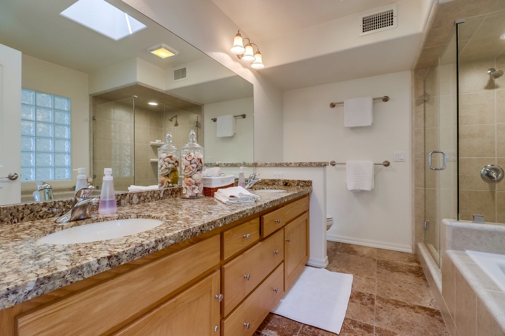 Virtual tour photo 29 of 47 for 4611 Dawes St