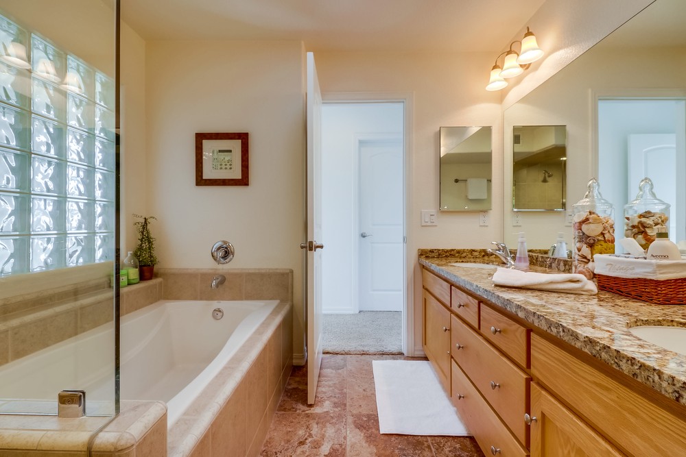 Virtual tour photo 32 of 47 for 4611 Dawes St