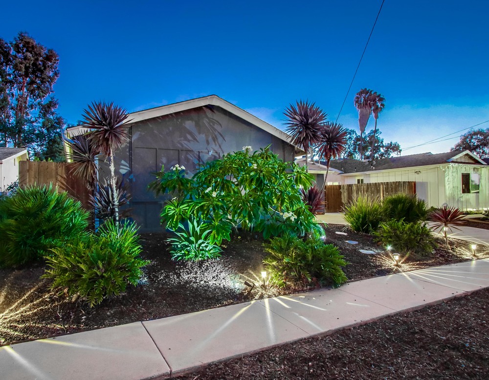 Virtual tour photo 3 of 54 for 4611 Murphy Ave