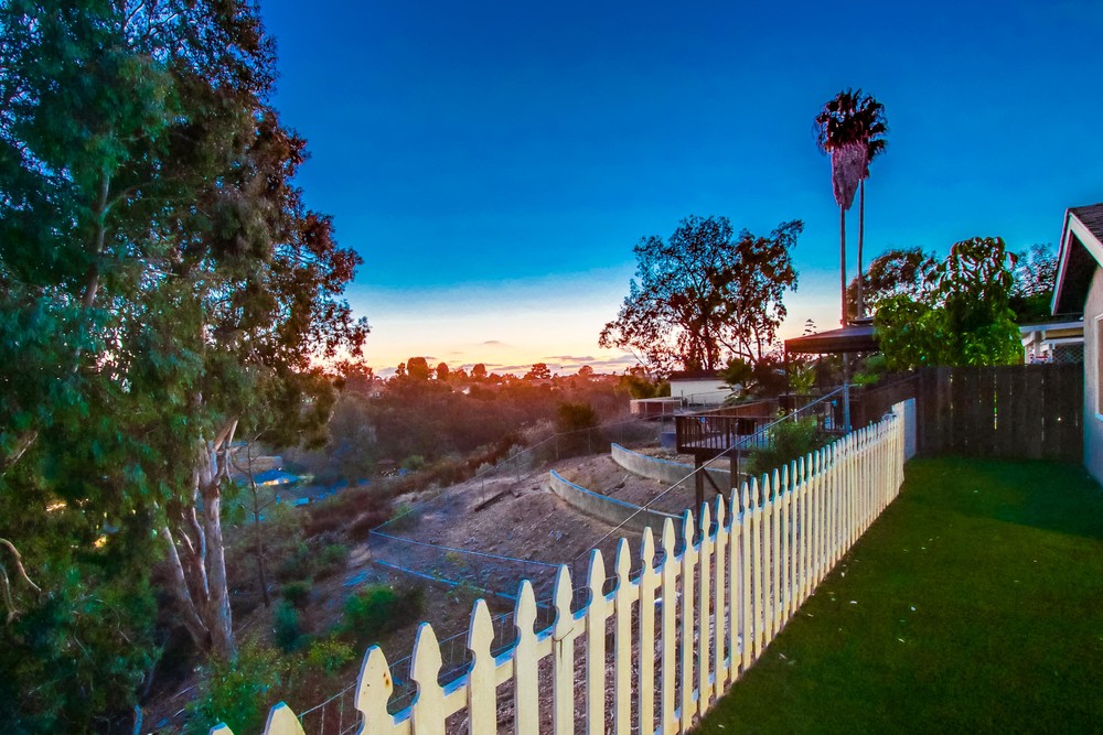 Virtual tour photo 10 of 54 for 4611 Murphy Ave