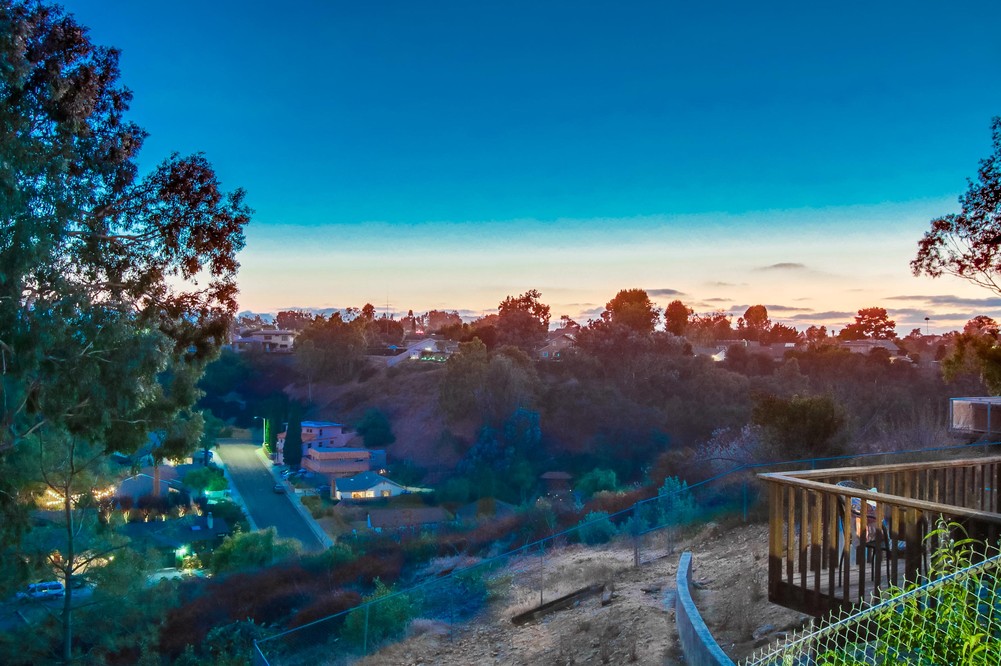 Virtual tour photo 12 of 54 for 4611 Murphy Ave