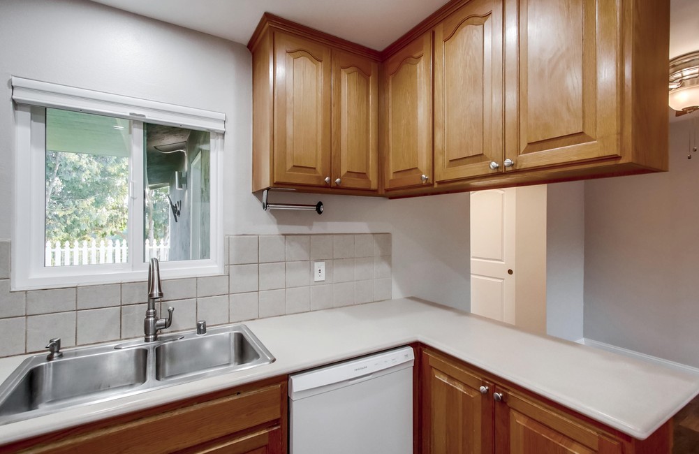 Virtual tour photo 23 of 54 for 4611 Murphy Ave