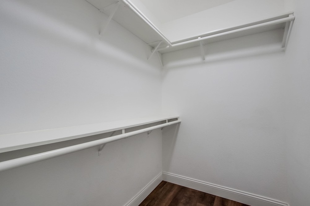Virtual tour photo 35 of 54 for 4611 Murphy Ave
