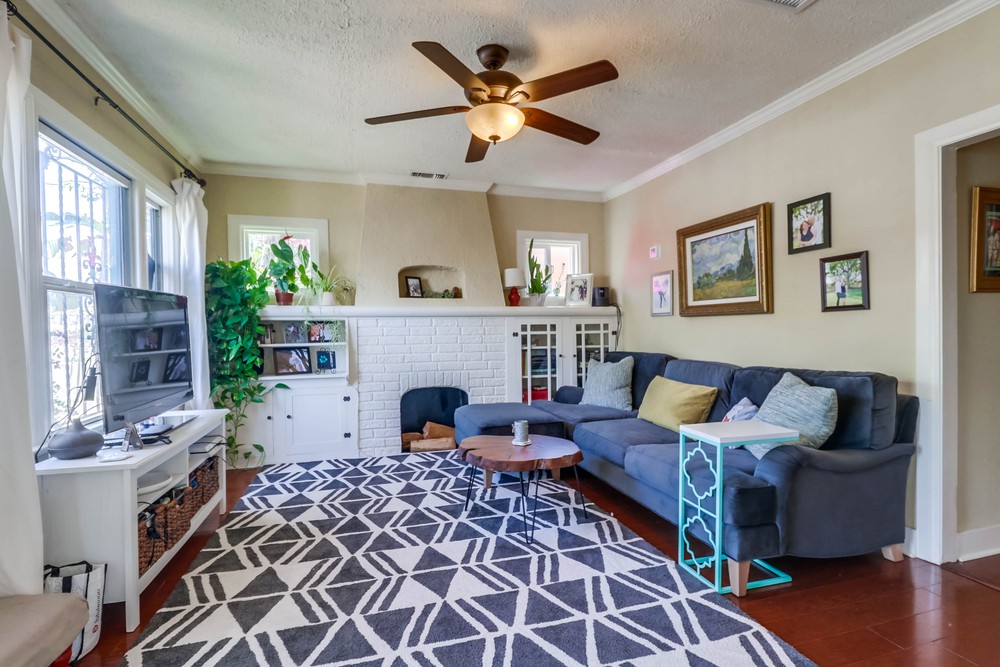 Virtual tour photo 7 of 29 for 4611 Orange Ave