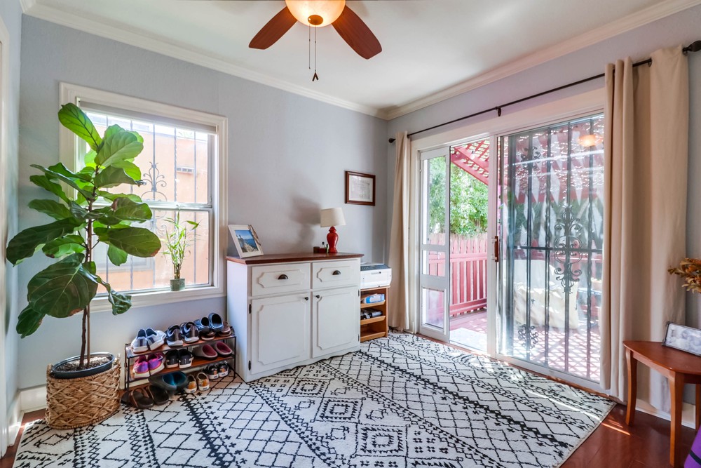 Virtual tour photo 16 of 29 for 4611 Orange Ave