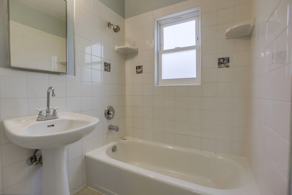 Virtual tour photo 18 of 22 for 4612 Morrell St