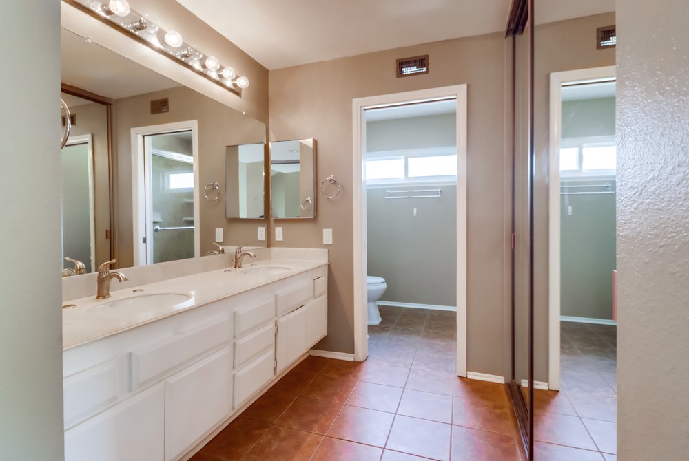 Virtual tour photo 34 of 65 for 4612 Seda Dr