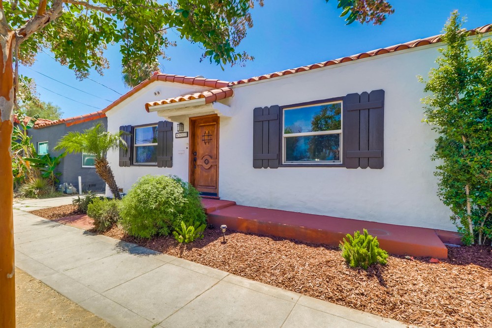 Virtual tour photo 4 of 38 for 4612 Wilson Ave