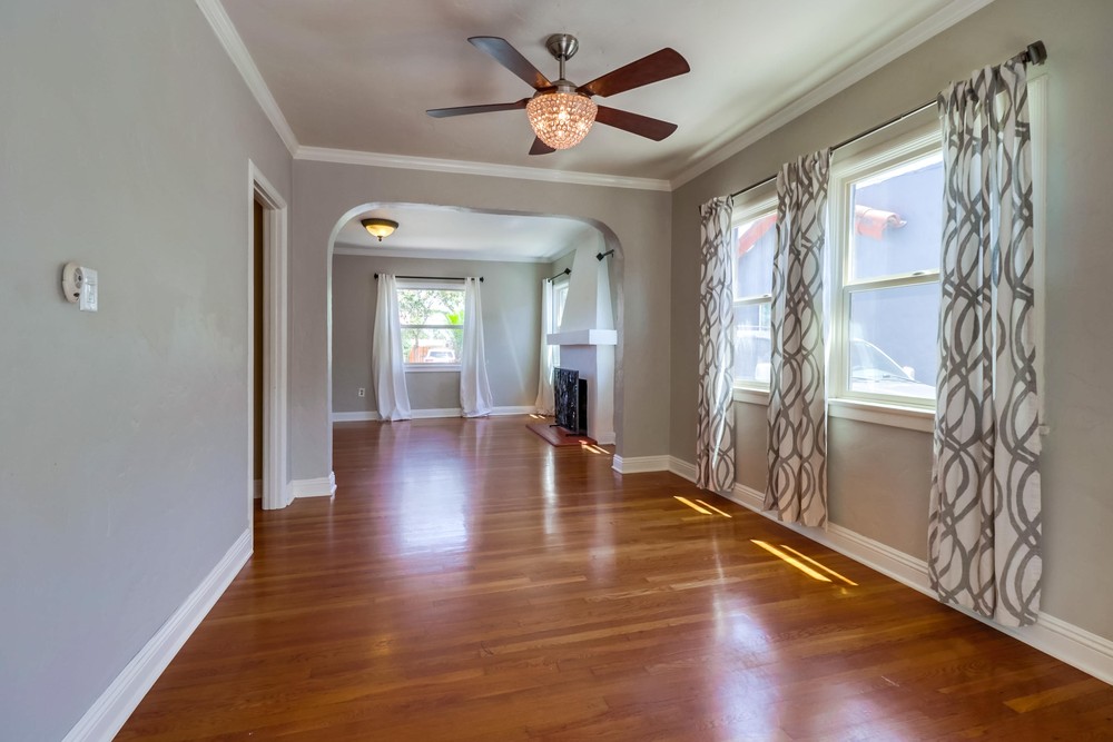 Virtual tour photo 14 of 38 for 4612 Wilson Ave
