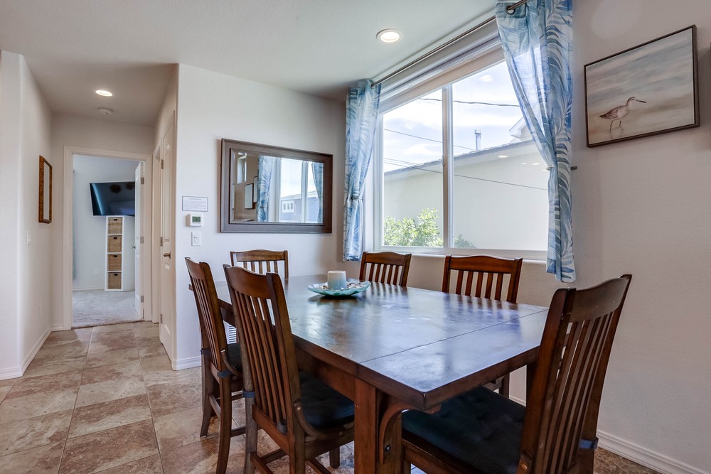 Virtual tour photo 15 of 39 for 4615 Dawes St