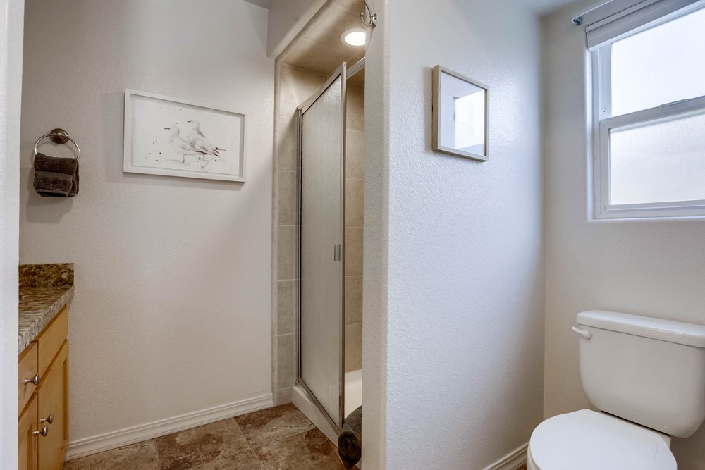 Virtual tour photo 37 of 39 for 4615 Dawes St