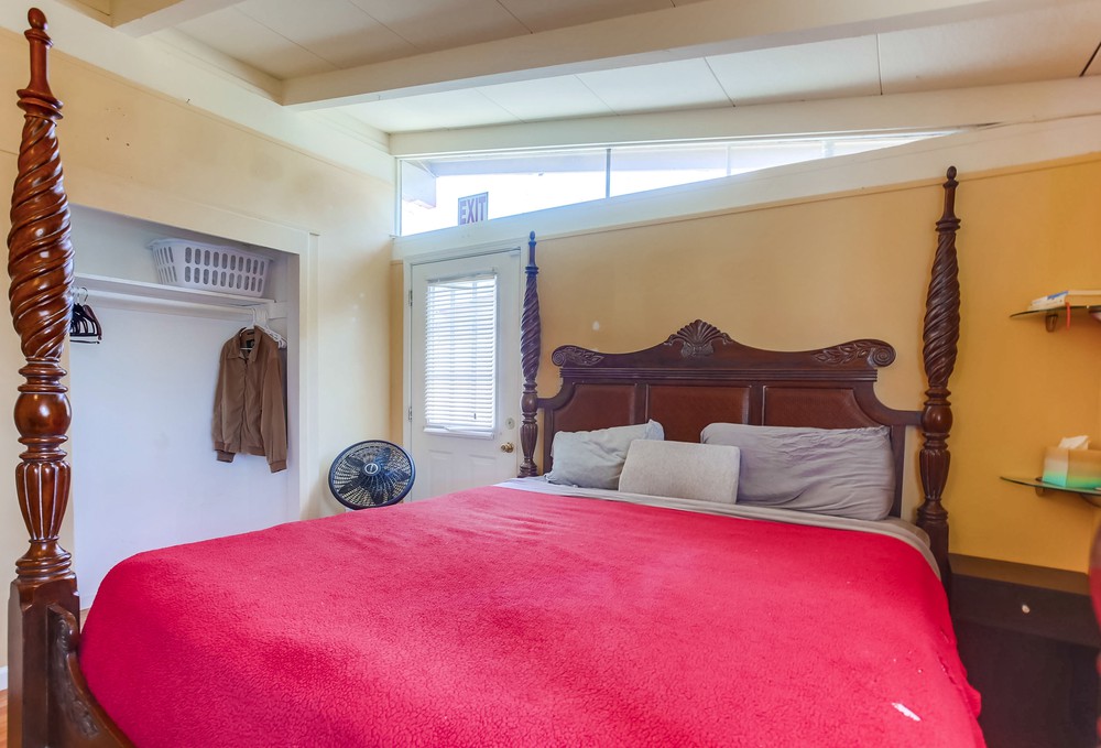 Virtual tour photo 26 of 48 for 4615 Sauk Ave
