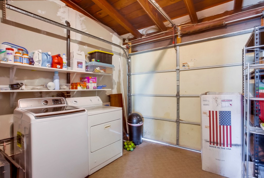 Virtual tour photo 37 of 48 for 4615 Sauk Ave