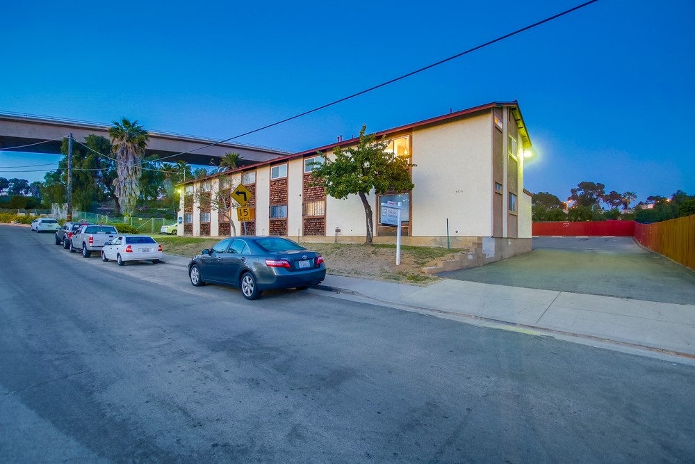 Virtual tour photo 1 of 48 for 4616 Delta St #5