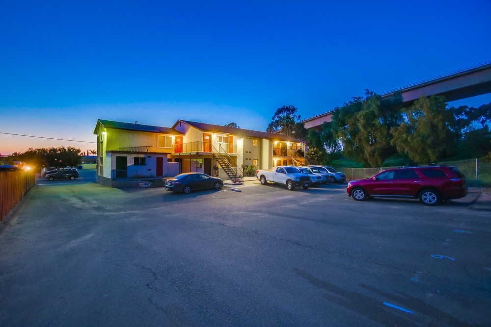 Virtual tour photo 5 of 48 for 4616 Delta St #5