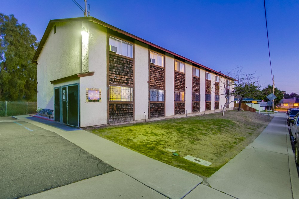 Virtual tour photo 4 of 41 for 4616 Delta St #6