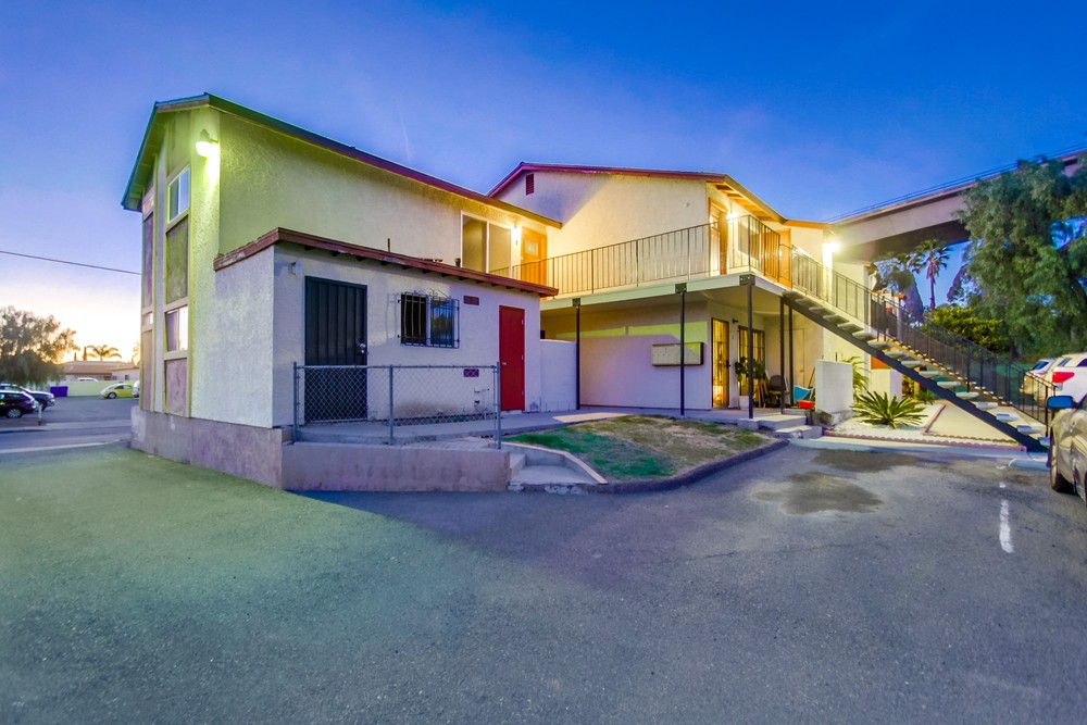 Virtual tour photo 8 of 41 for 4616 Delta St #6