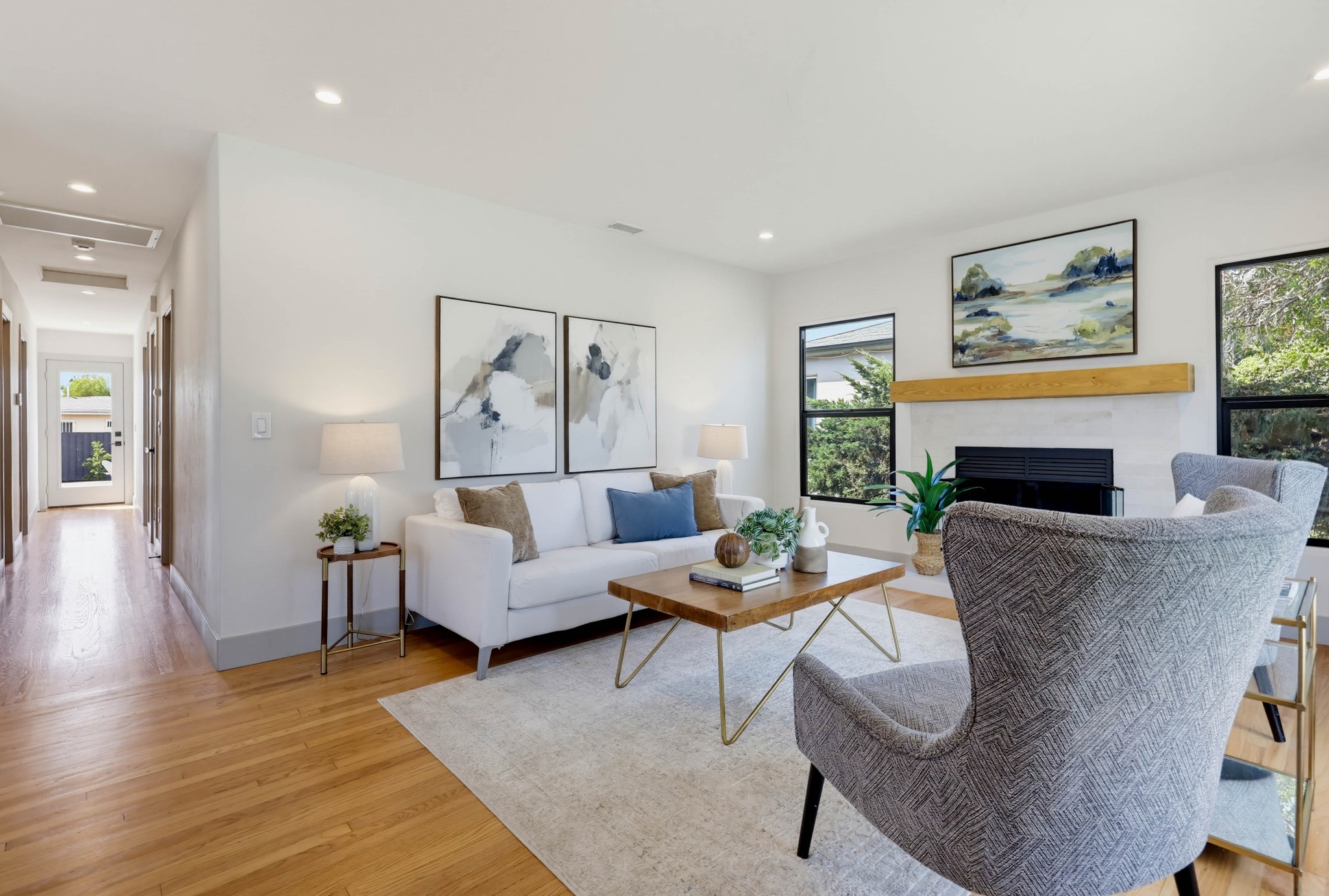 Virtual tour photo 9 of 75 for 4620 Altadena Ave.