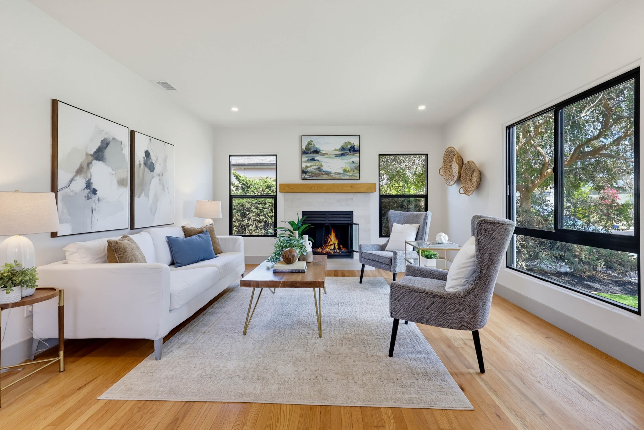 Virtual tour photo 11 of 75 for 4620 Altadena Ave.