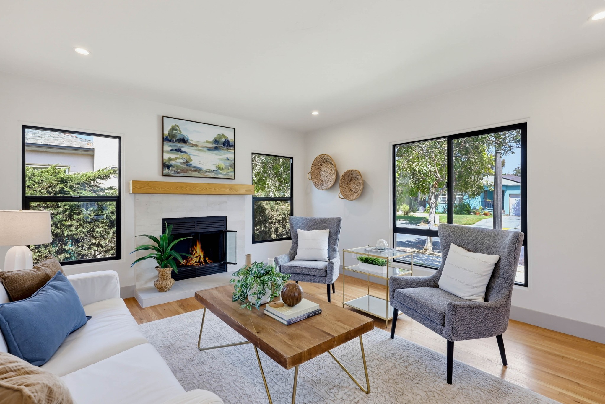 Virtual tour photo 12 of 75 for 4620 Altadena Ave.