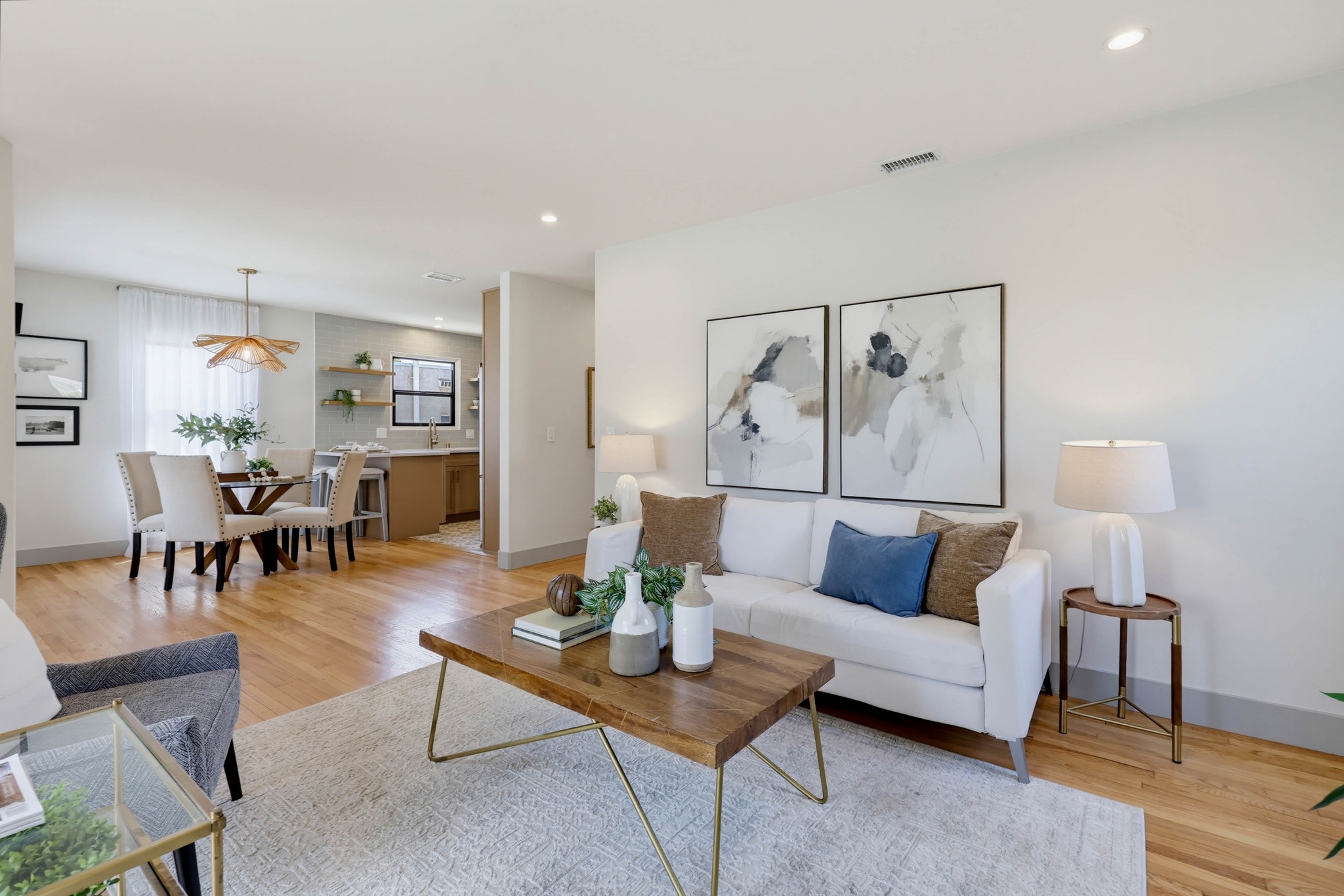 Virtual tour photo 13 of 75 for 4620 Altadena Ave.