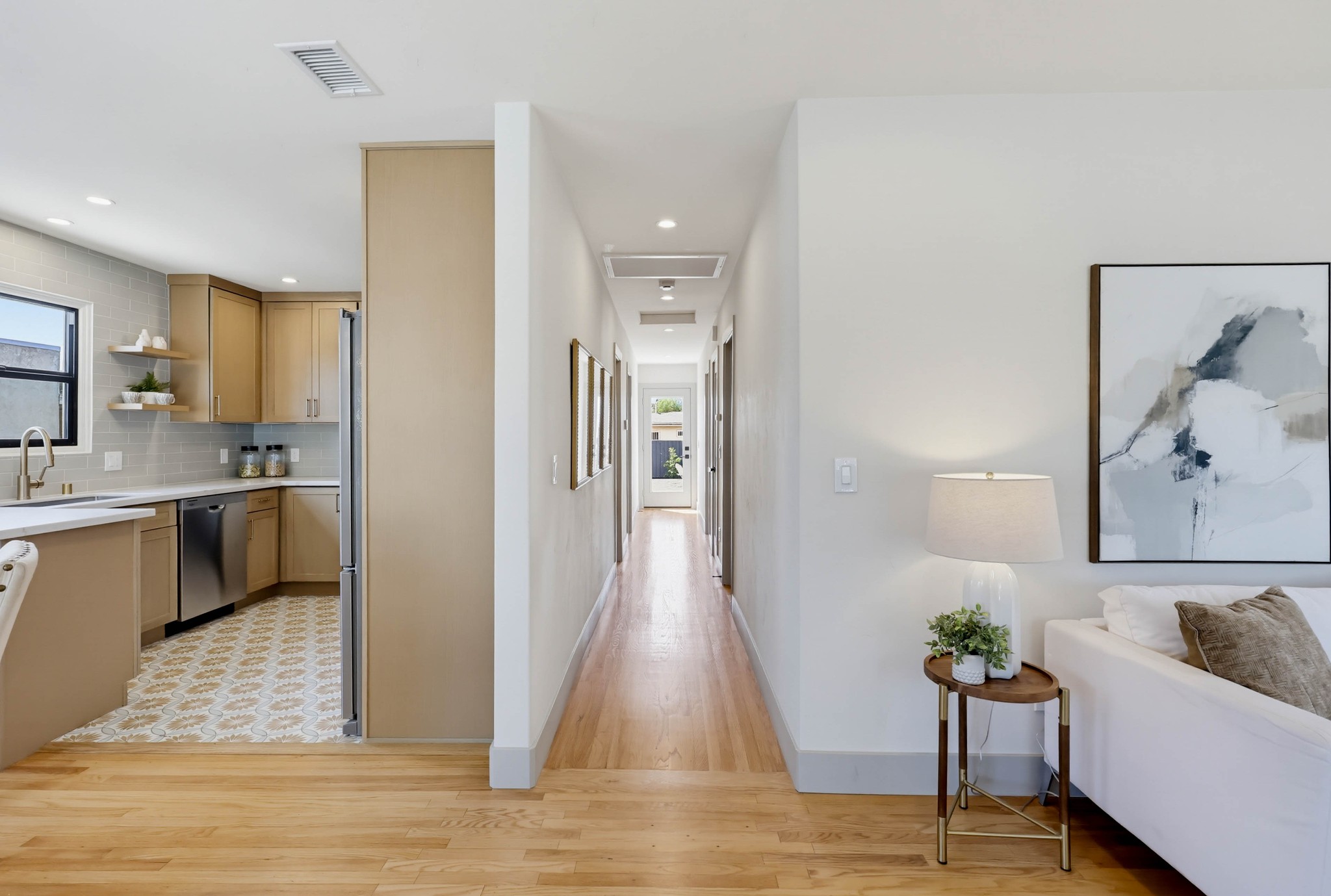 Virtual tour photo 16 of 75 for 4620 Altadena Ave.