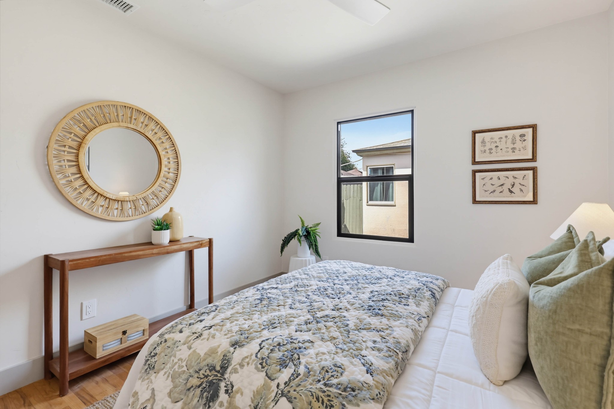 Virtual tour photo 27 of 75 for 4620 Altadena Ave.