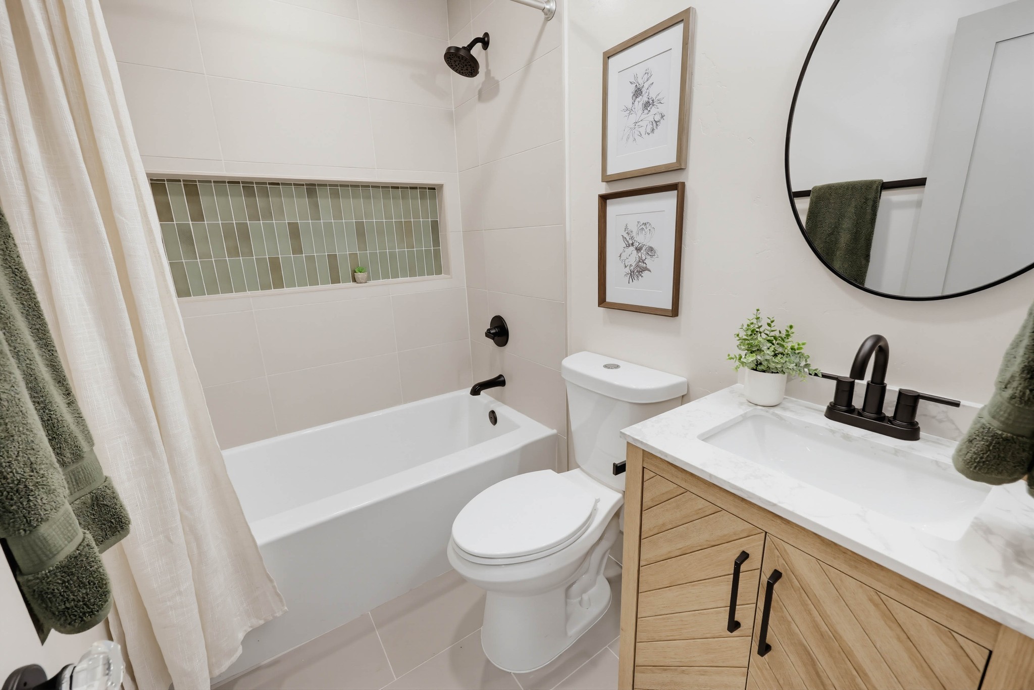 Virtual tour photo 30 of 75 for 4620 Altadena Ave.