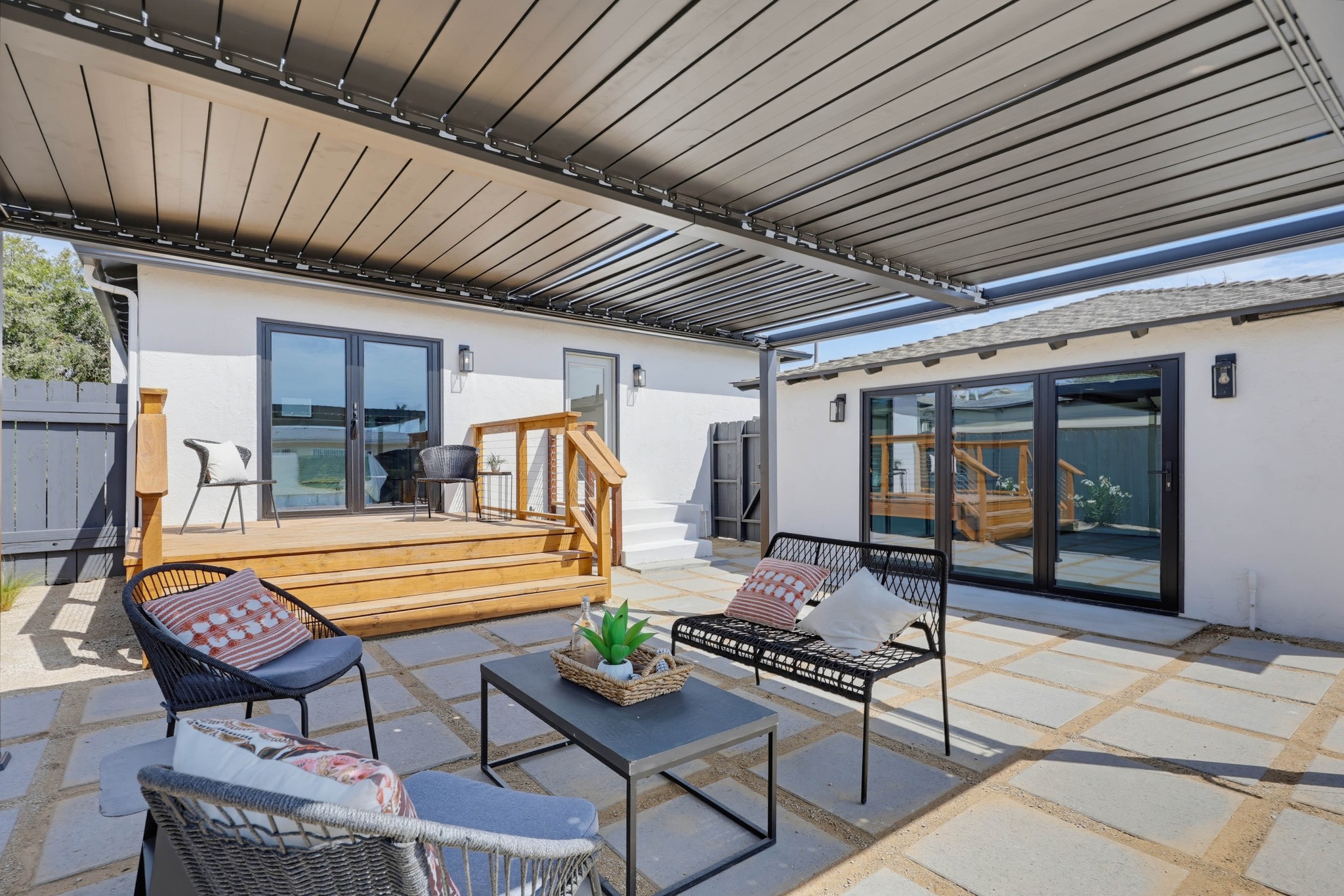 Virtual tour photo 60 of 75 for 4620 Altadena Ave.