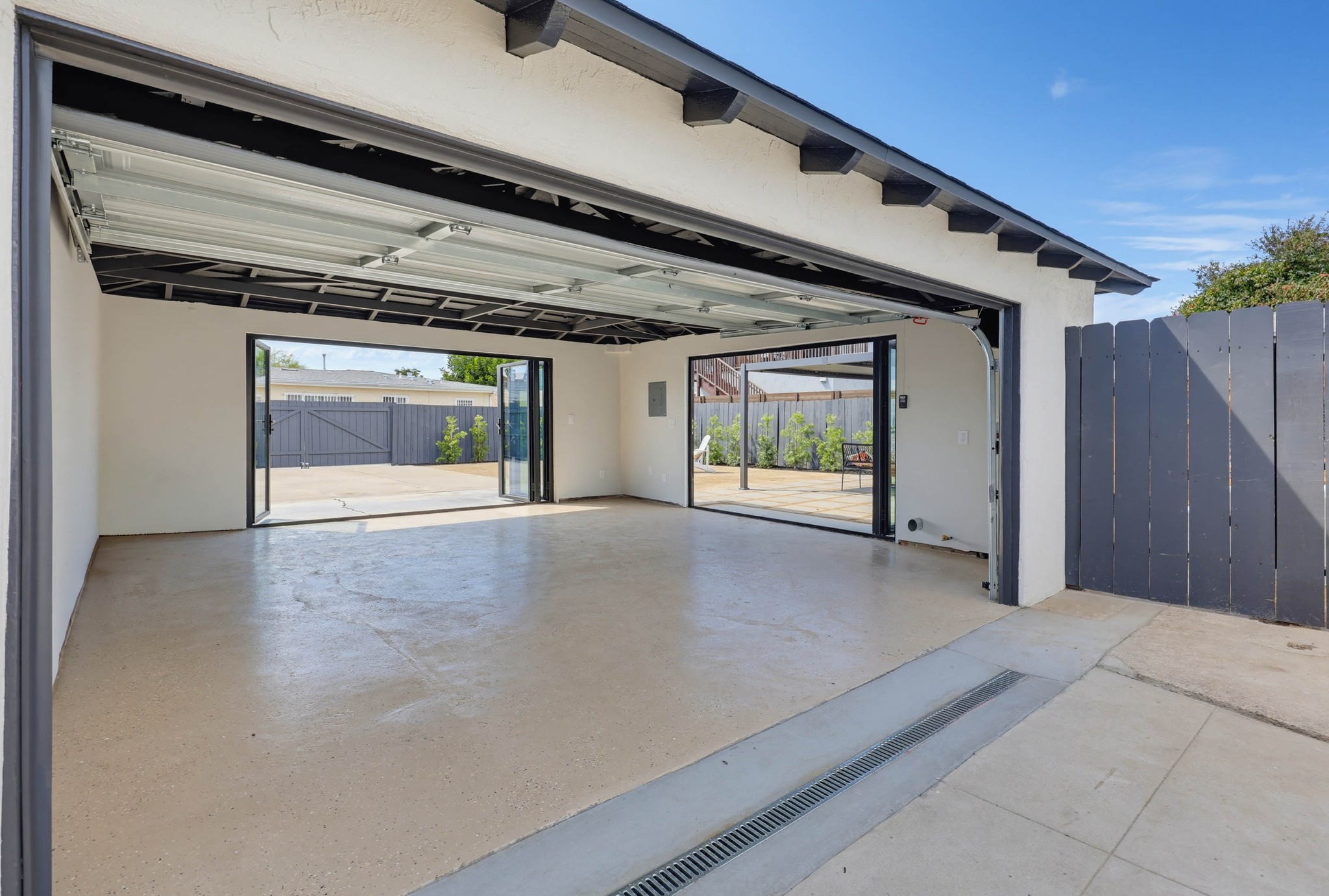 Virtual tour photo 66 of 75 for 4620 Altadena Ave.
