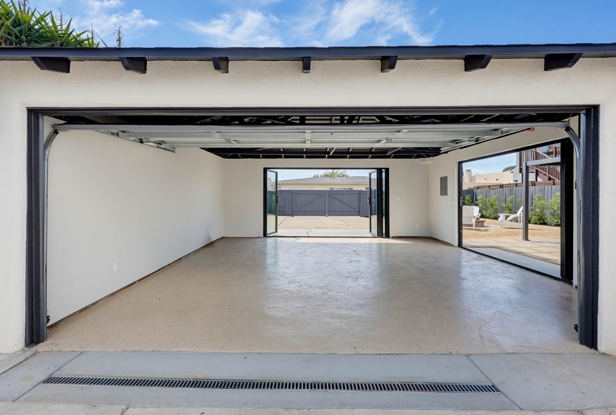 Virtual tour photo 67 of 75 for 4620 Altadena Ave.