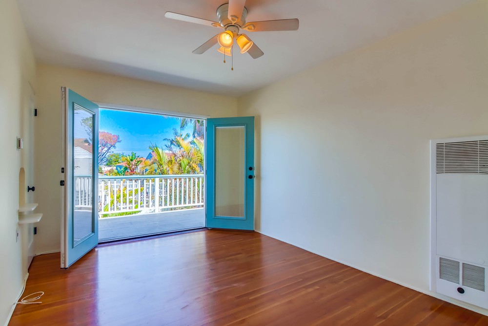 Virtual tour photo 8 of 43 for 4621 Santa Monica Ave