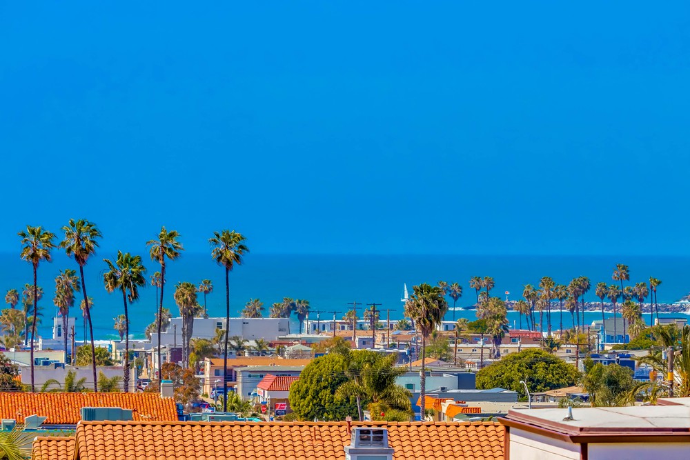 Virtual tour photo 38 of 43 for 4621 Santa Monica Ave