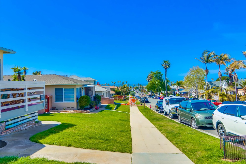 Virtual tour photo 43 of 43 for 4621 Santa Monica Ave
