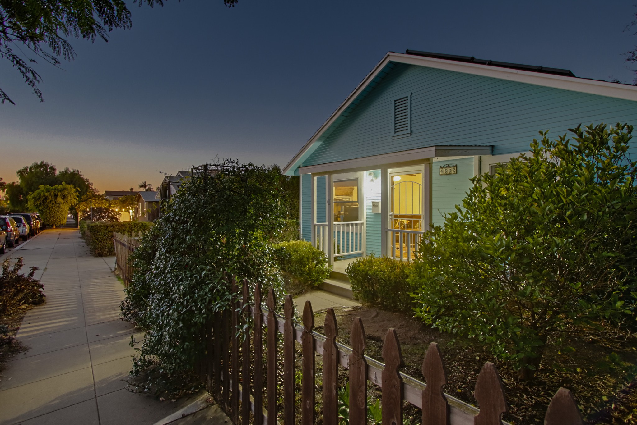 Virtual tour photo 1 of 75 for 4622 Lotus St