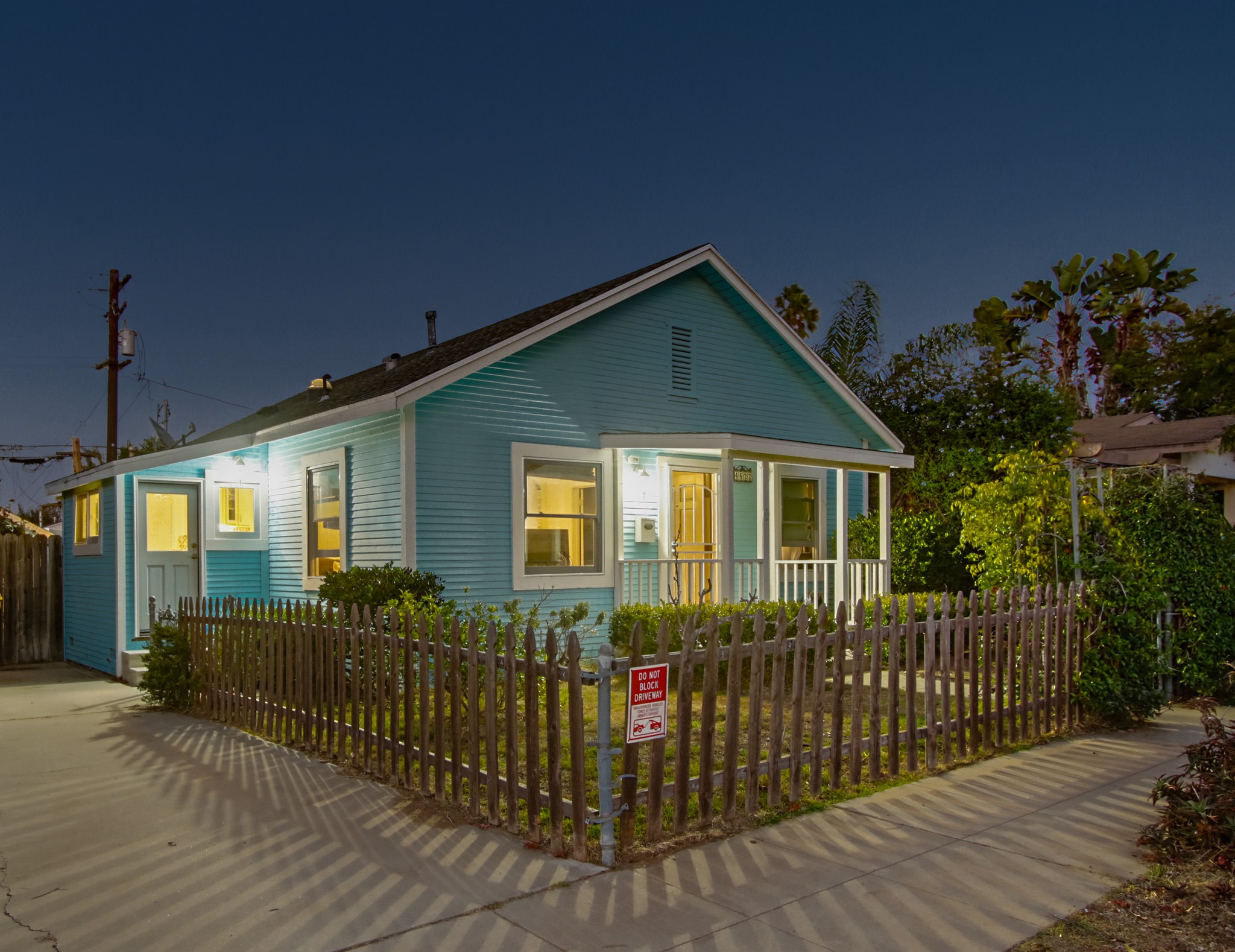 Virtual tour photo 3 of 75 for 4622 Lotus St