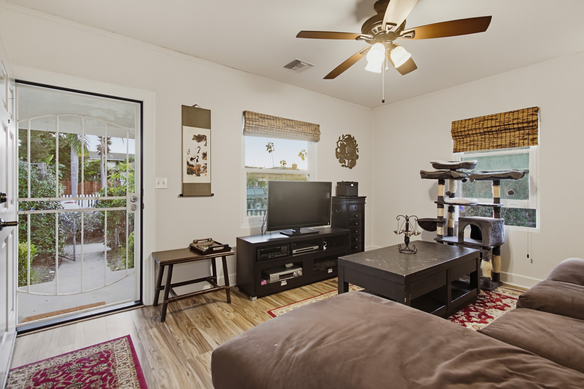 Virtual tour photo 18 of 75 for 4622 Lotus St