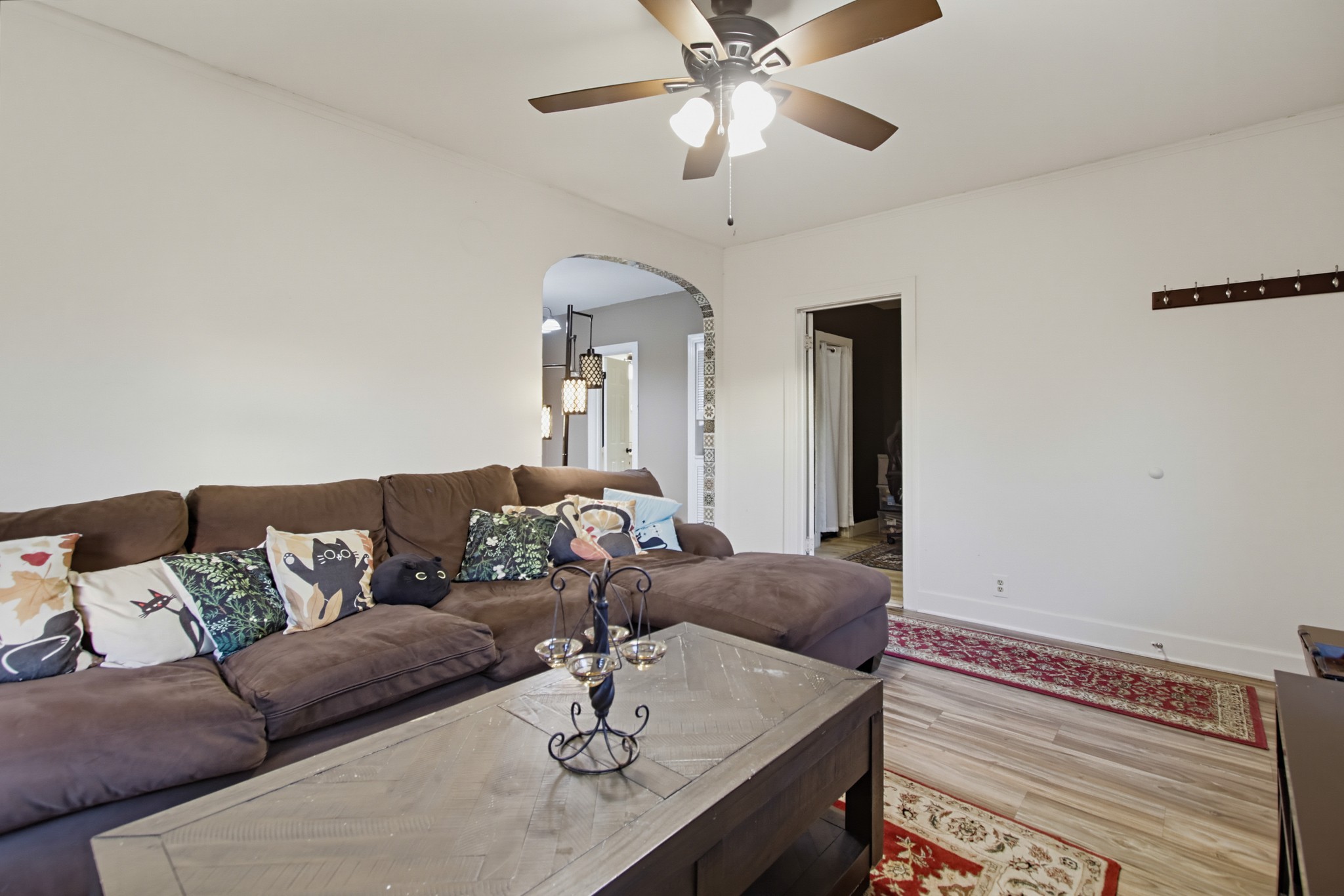 Virtual tour photo 20 of 75 for 4622 Lotus St