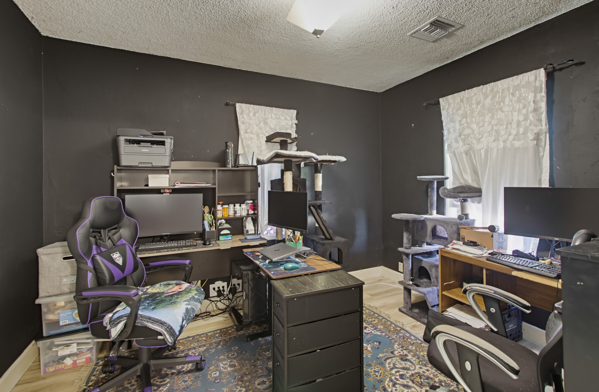 Virtual tour photo 31 of 75 for 4622 Lotus St