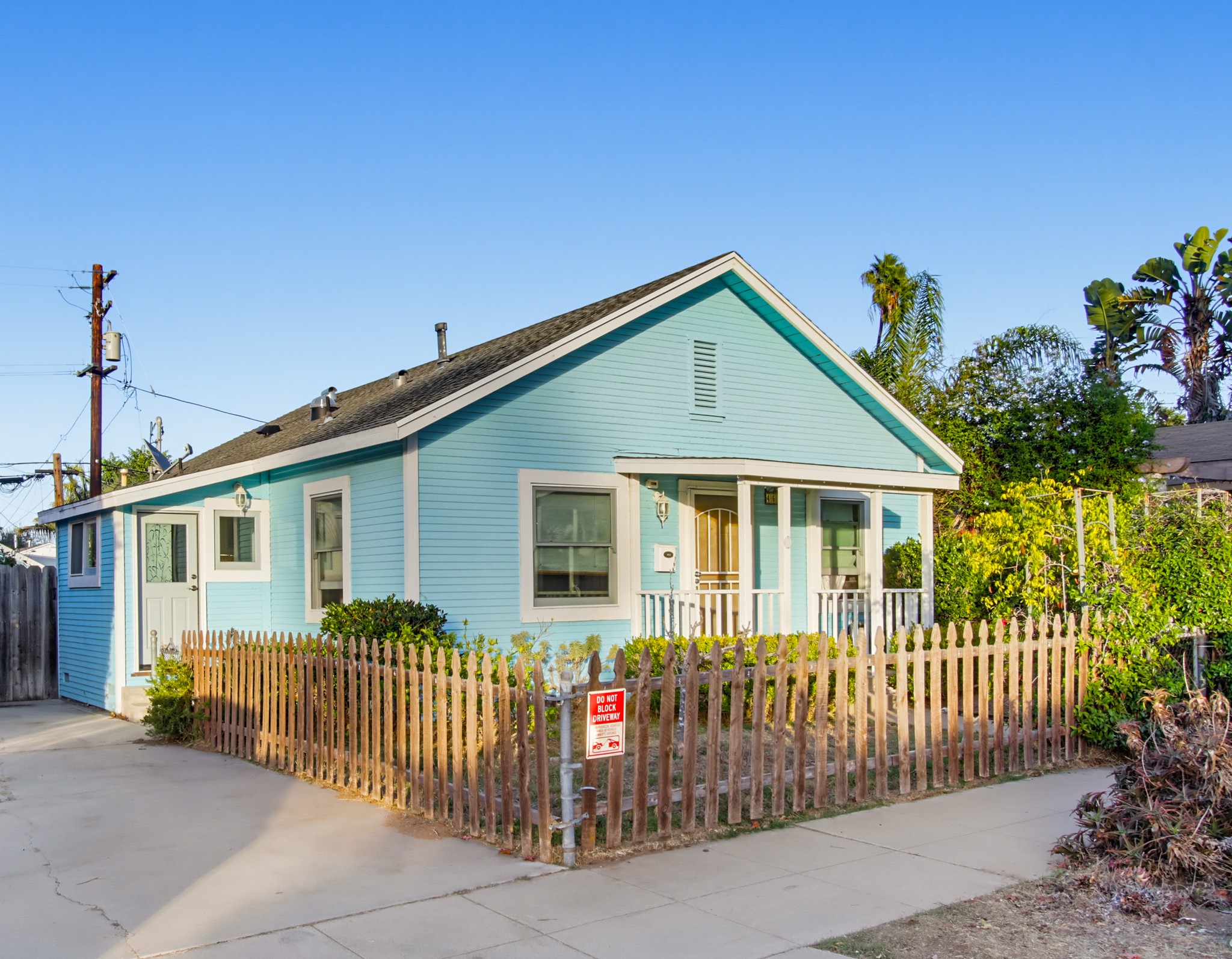Virtual tour photo 42 of 75 for 4622 Lotus St