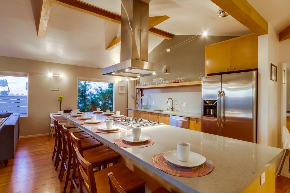 Virtual tour photo 7 of 61 for 4624 Bermuda Ave