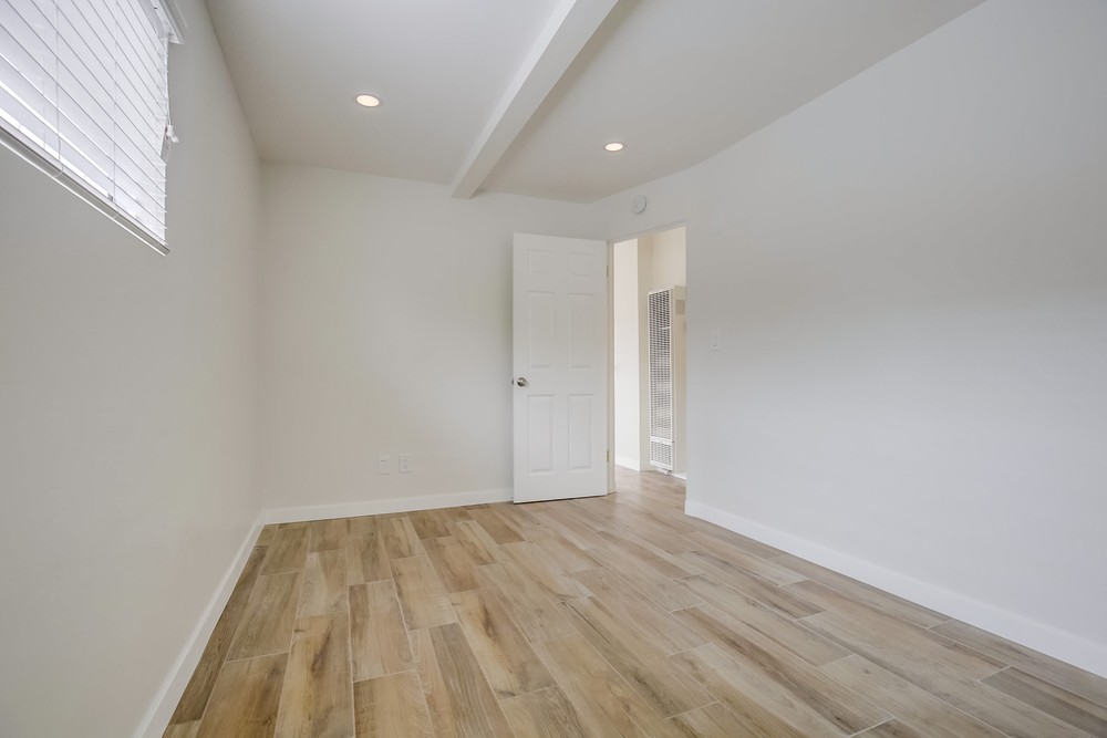 Virtual tour photo 23 of 56 for 4625 Brighton Ave