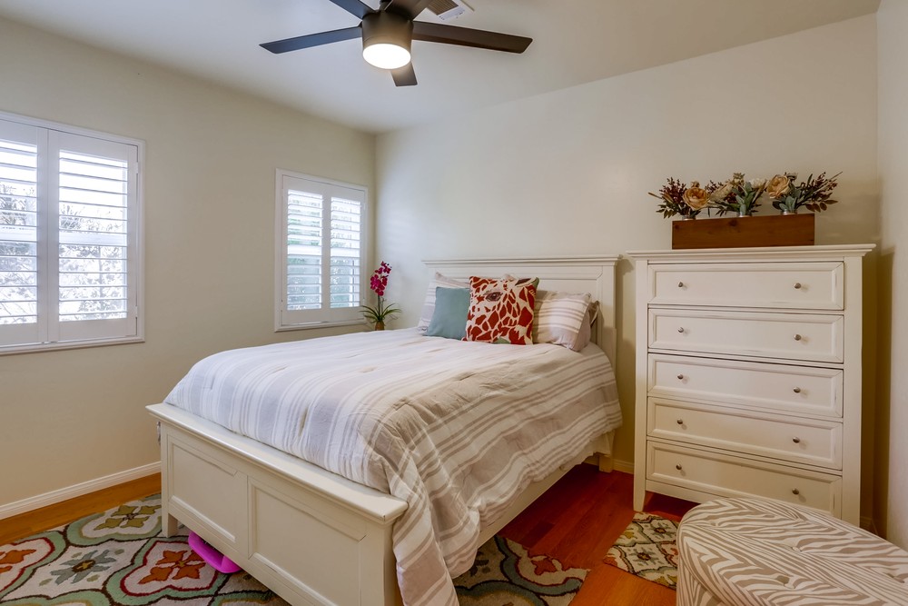 Virtual tour photo 23 of 31 for 4626 59th St