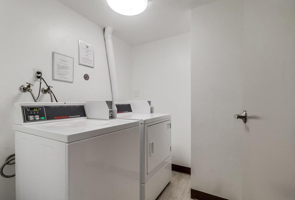 Virtual tour photo 38 of 51 for Del Soul