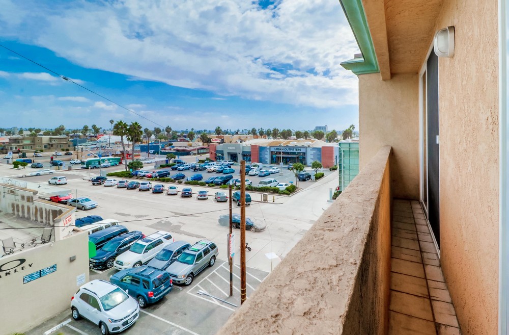 Virtual tour photo 43 of 51 for Del Soul