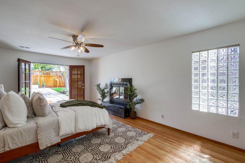 Virtual tour photo 27 of 78 for 4629 Esther St