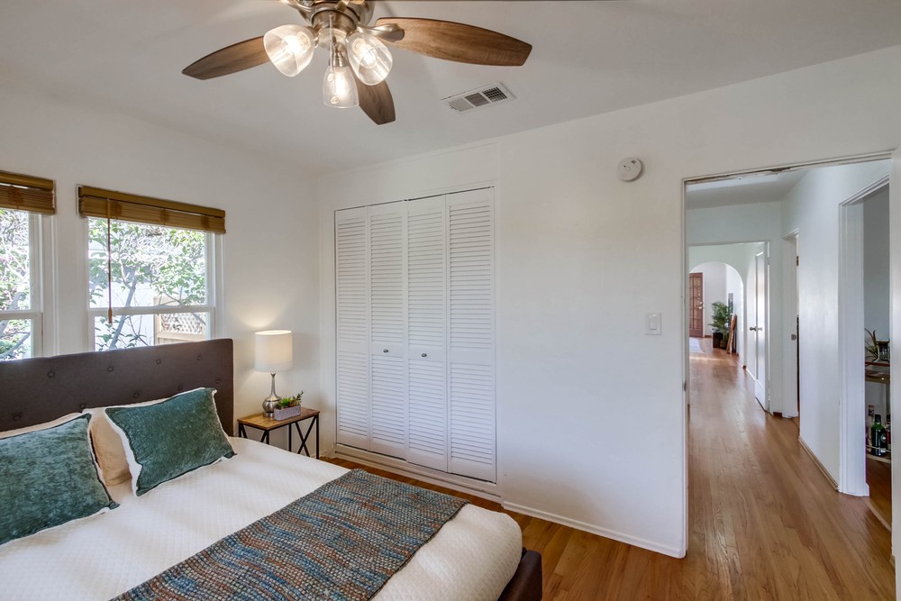 Virtual tour photo 34 of 78 for 4629 Esther St