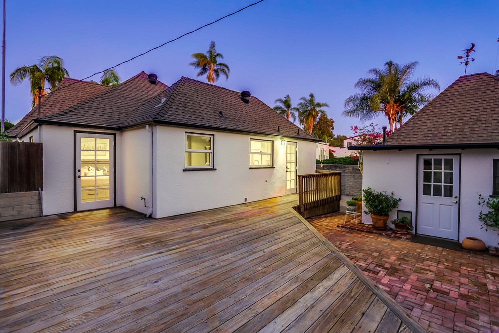 Virtual tour photo 9 of 40 for 4632 Van Dyke Ave