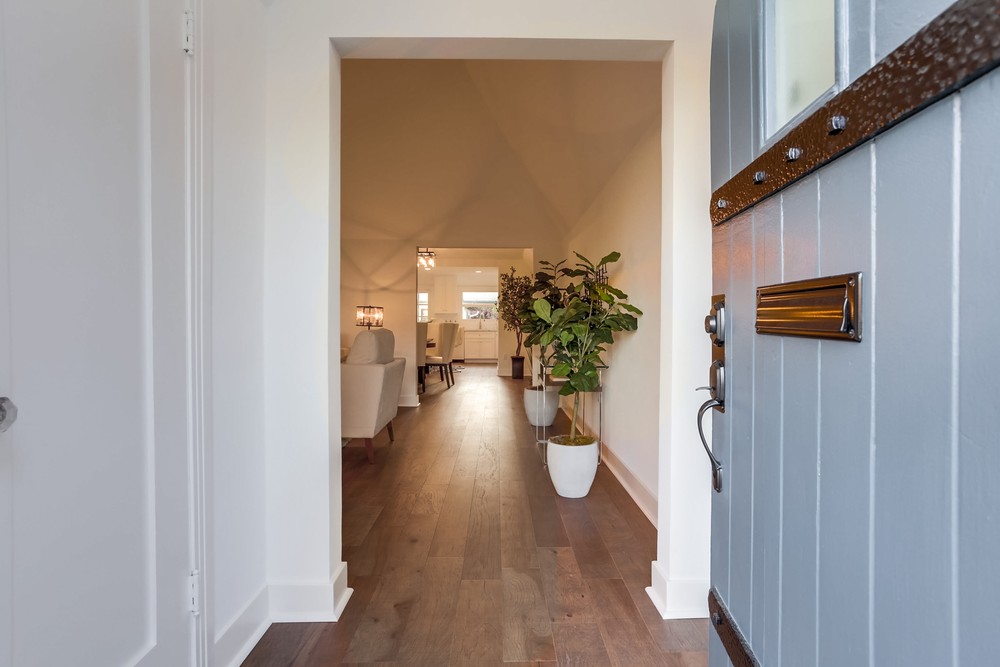 Virtual tour photo 10 of 40 for 4632 Van Dyke Ave