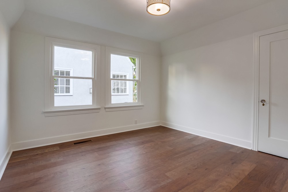 Virtual tour photo 30 of 40 for 4632 Van Dyke Ave